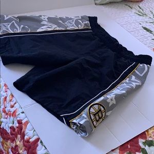 💥 NFL Bruins Swim Trunks - Size L